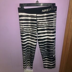 Nike Black and White Stripped Cropped Leggings